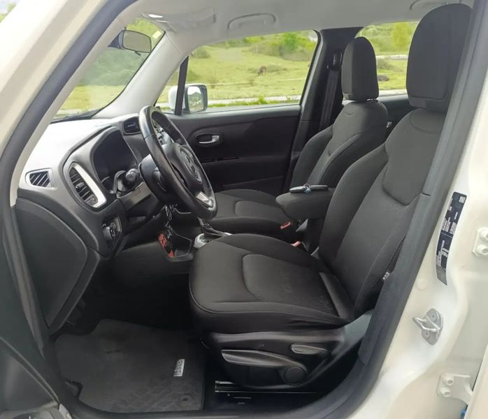 Jeep Renegade • 2017 • 71,000 km 5