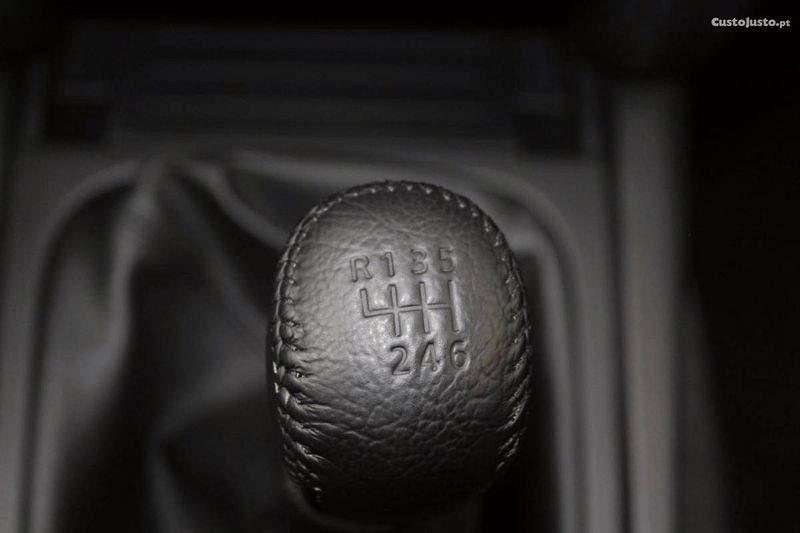 Mitsubishi L200 • 2002 • 40,000 km 5