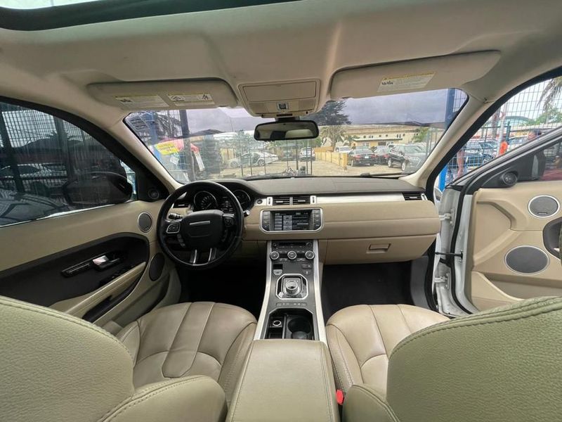 Land Rover Range Rover Evoque • 2014 • 49,751 km 3