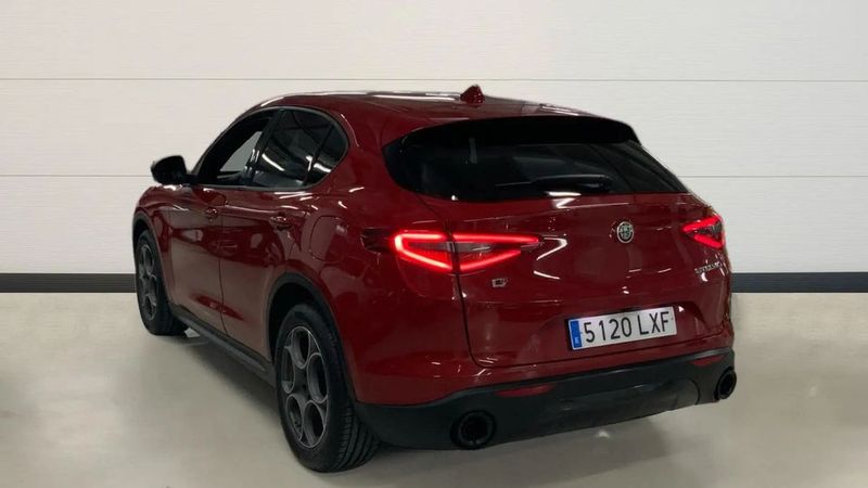 Alfa Romeo Stelvio • 2022 • 63,414 km 23