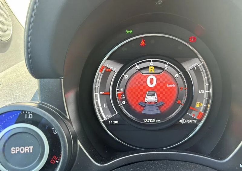 Fiat 500e • 2020 • 13,500 km 4