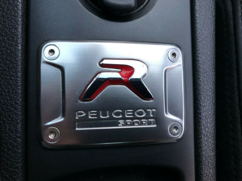 Peugeot RCZ • 2015 • 163,400 km 10