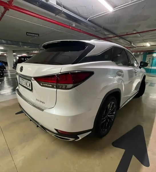 Lexus RX • 2021 • 39,900 km 4