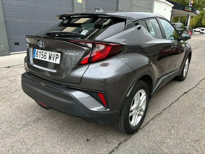 Toyota C-HR • 2021 • 72,500 km 3