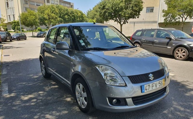 Suzuki Swift • 2008 • 129,000 km 1