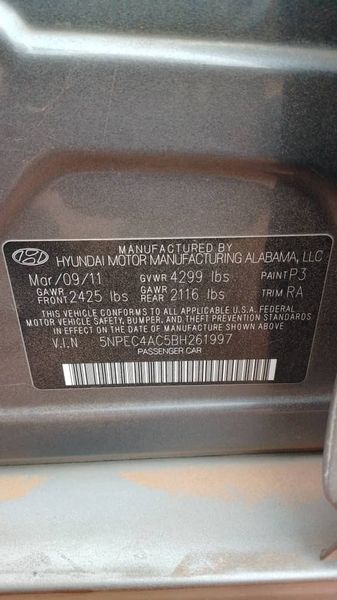 Hyundai Sonata • 2011 • 10,000 km 2