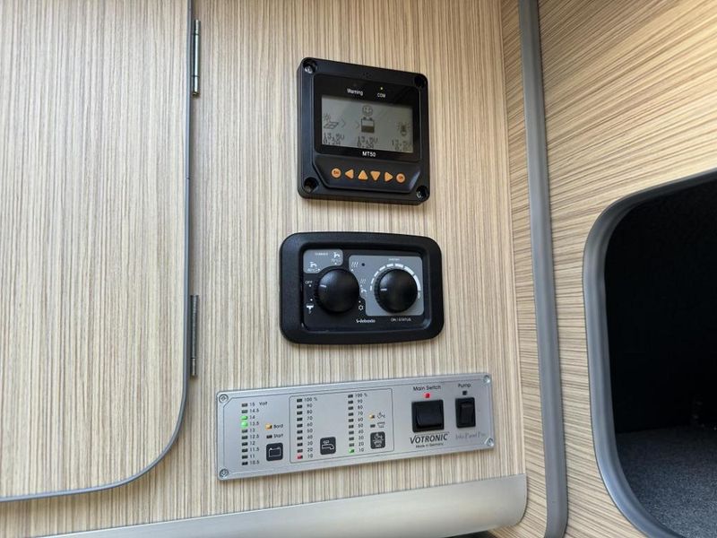 Mercedes-Benz Sprinter • 2020 • 46,000 km 11