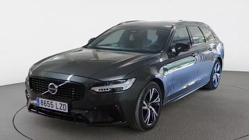 Volvo V90 • 2022 • 20,534 km 1