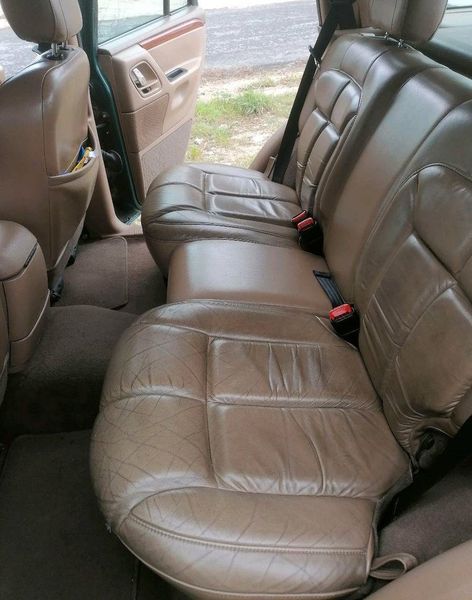 Jeep Grand Cherokee L • 1999 • 216,300 km 4