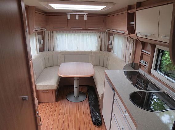 Kia Carnival • 2014 • 78,000 km 3