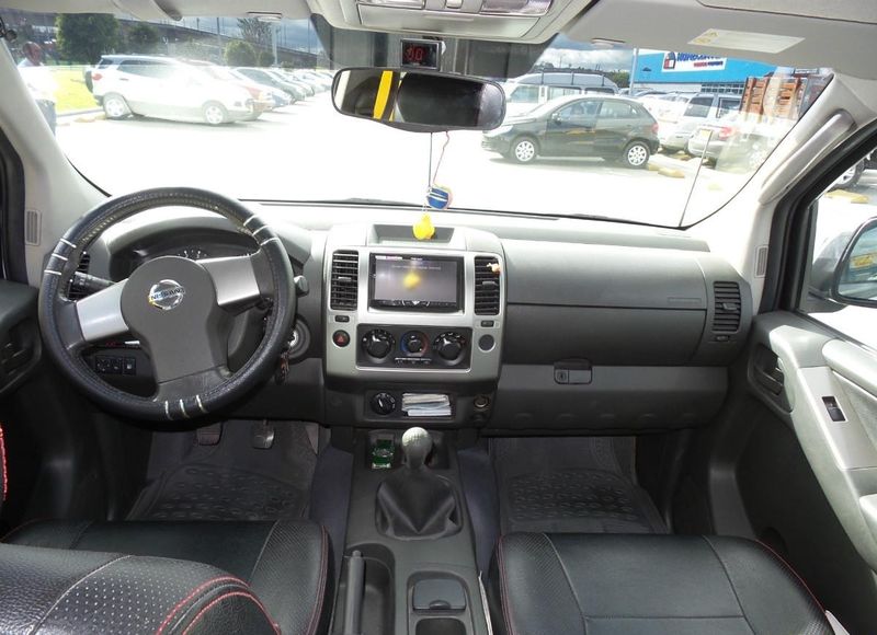 Nissan Navara • 2013 • 155,000 km 5