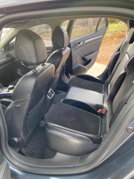 Renault Mégane • 2016 • 109,000 km 3