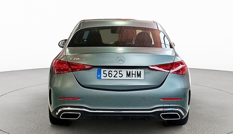 Mercedes-Benz C-Class • 2023 • 39,000 km 11