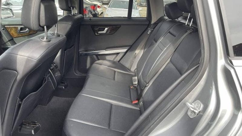 Mercedes-Benz GLK • 2013 • 87,000 km 7