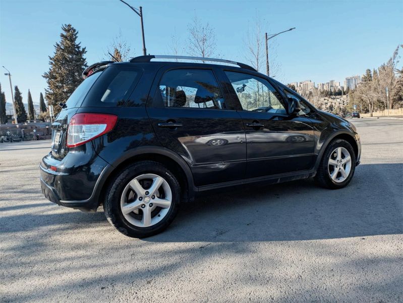 Suzuki SX4 • 2008 • 200,000 km 5