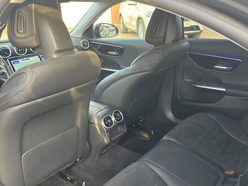 Mercedes-Benz C-Class • 2023 • 85,051 km 26