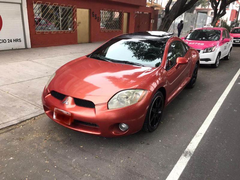 Mitsubishi  • 2007 • 10,000 km 8