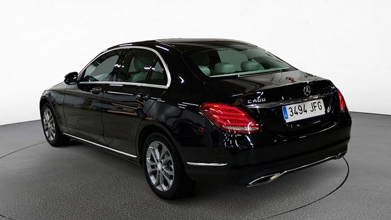 Mercedes-Benz C-Class • 2015 • 137,153 km 3