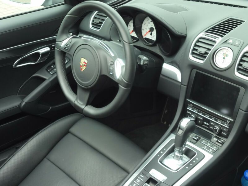 Porsche Boxster • 2013 • 164,000 km 12