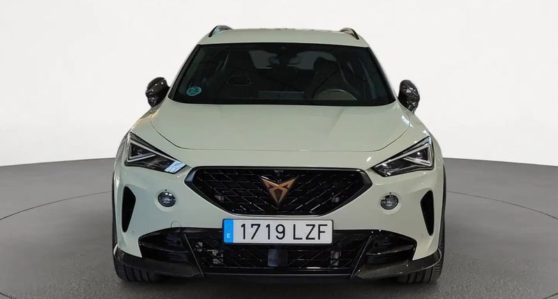 Seat Leon • 2022 • 71,558 km 9