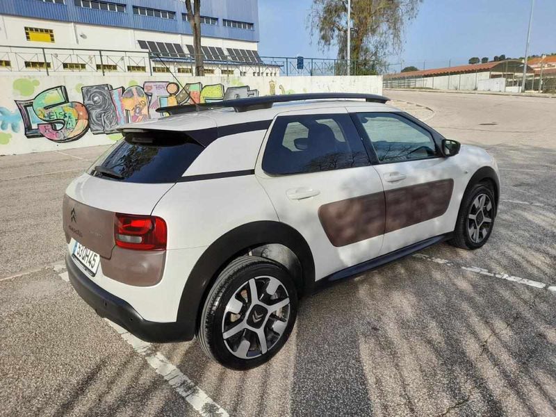 Citroën C4 Cactus • 2015 • 86,000 km 2