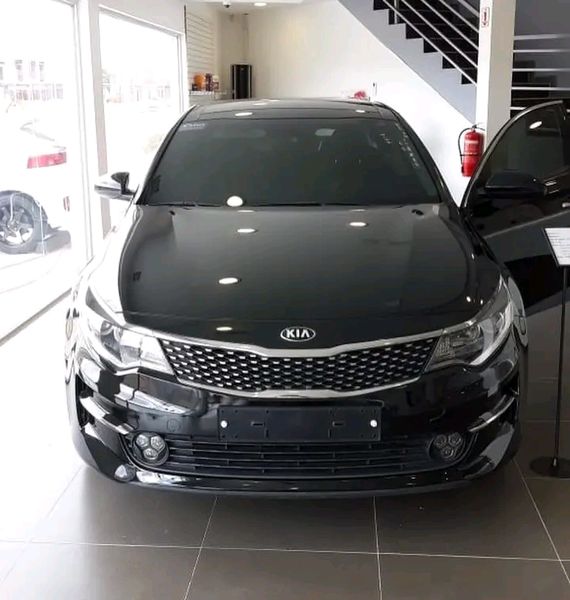 Kia K5 • 2019 • 11,065 km 1
