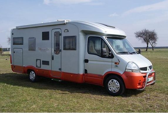 Renault Master • 2007 • 125,000 km 1