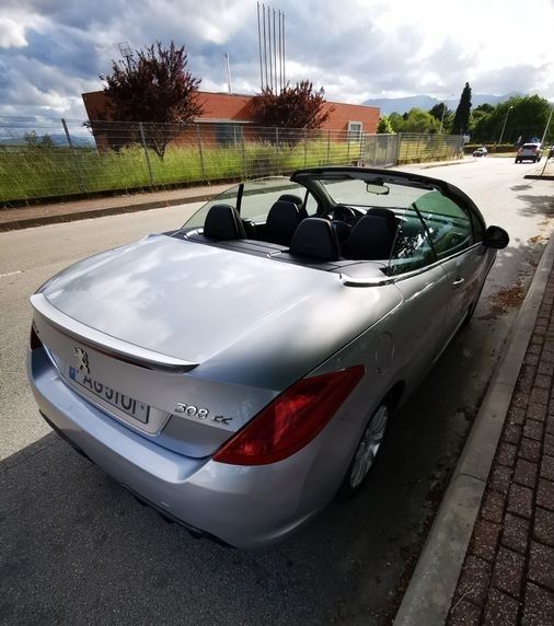 Peugeot 308 • 2010 • 195,000 km 9