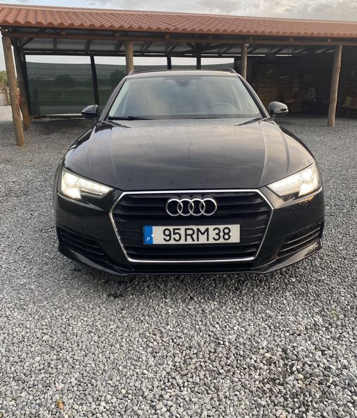 Audi A4 • 2016 • 90,000 km 1