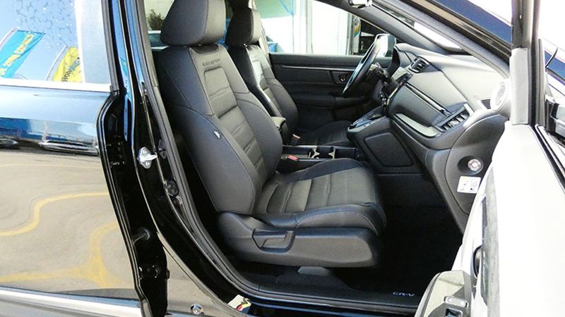 Honda CR-V Hybrid • 2023 • 16,314 km 30