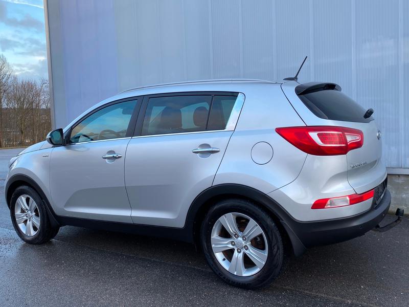 Kia Sportage • 2012 • 133,000 km 10