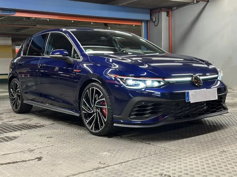 Volkswagen Golf • 2023 • 20,600 km 3