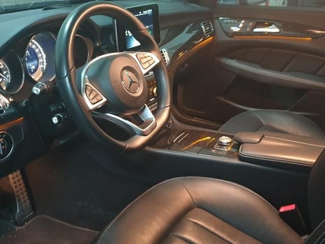 Mercedes-Benz CLS • 2015 • 165,000 km 7