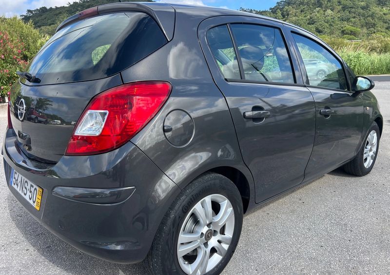 Opel Corsa • 2013 • 94,000 km 5
