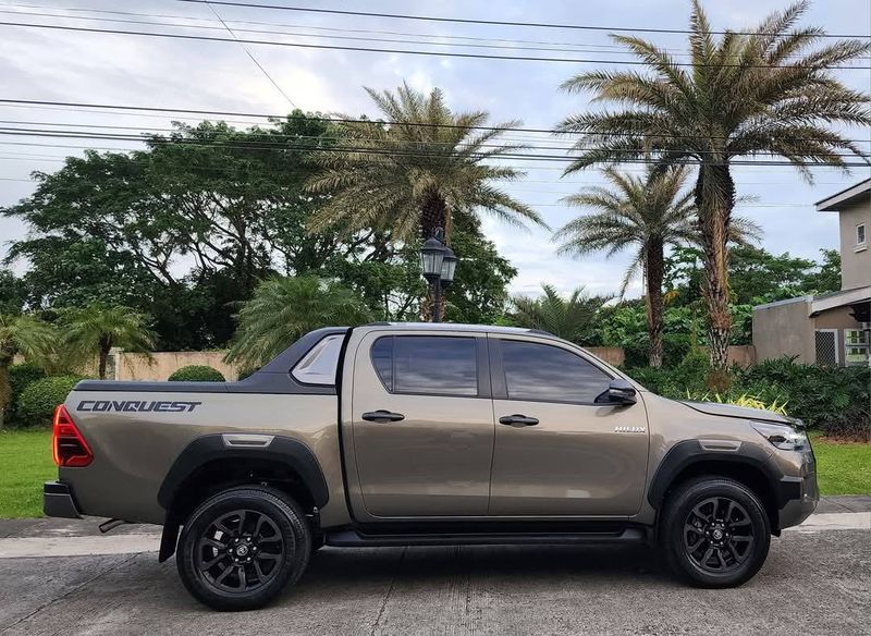 Toyota Hilux • 2020 • 21,097 km 6
