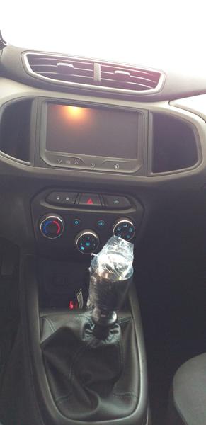 Chevrolet Onix • 2015 • 70,760 km 3