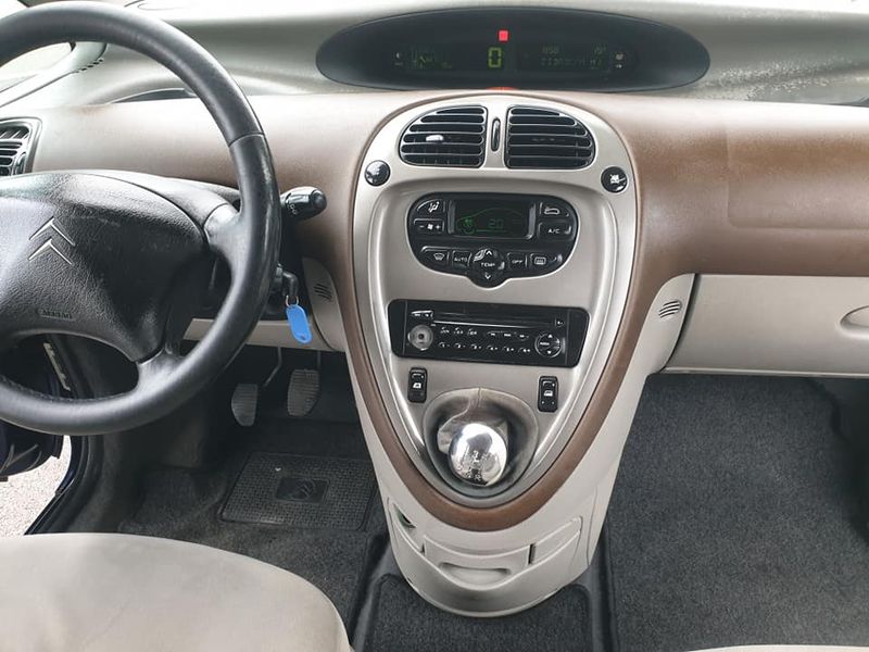 Citroën C3 Picasso • 2005 • 230,000 km 7