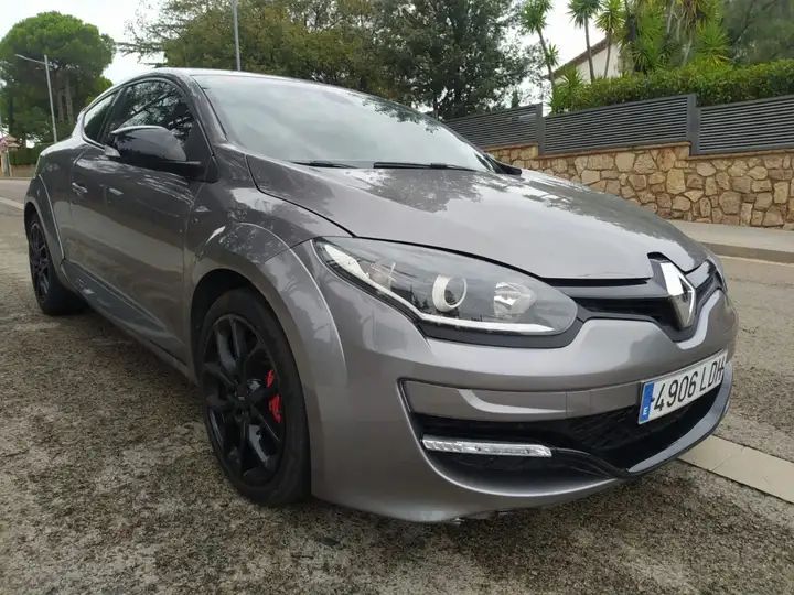 Renault Mégane • 2014 • 67,000 km 1