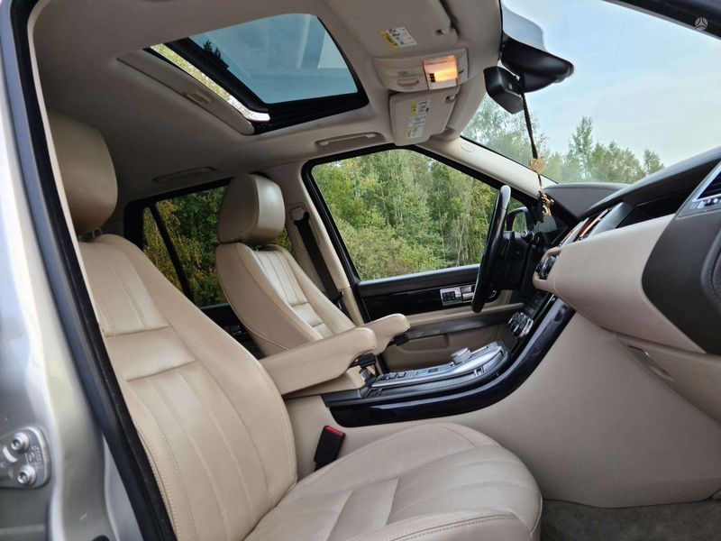 Land Rover Range Rover Sport • 2013 • 220,000 km 22