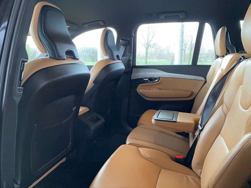 Volvo XC90 • 2019 • 119,900 km 7