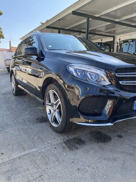 Mercedes-Benz GLE • 2017 • 115,000 km 4