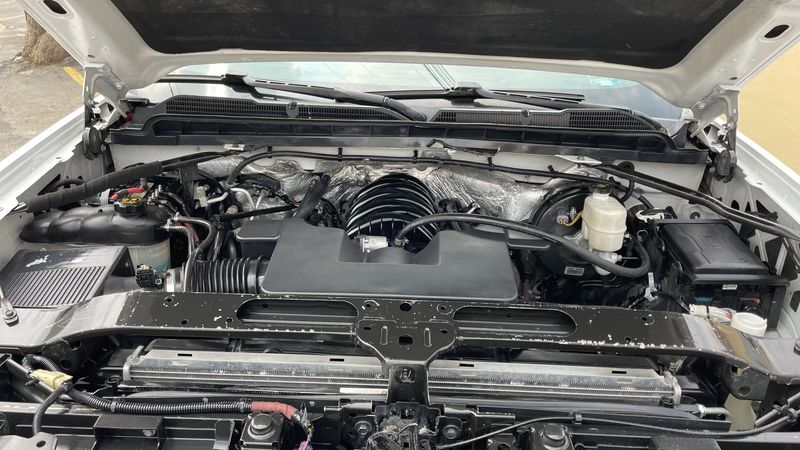 Chevrolet Silverado 2500hd • 2017 • 115,000 km 3