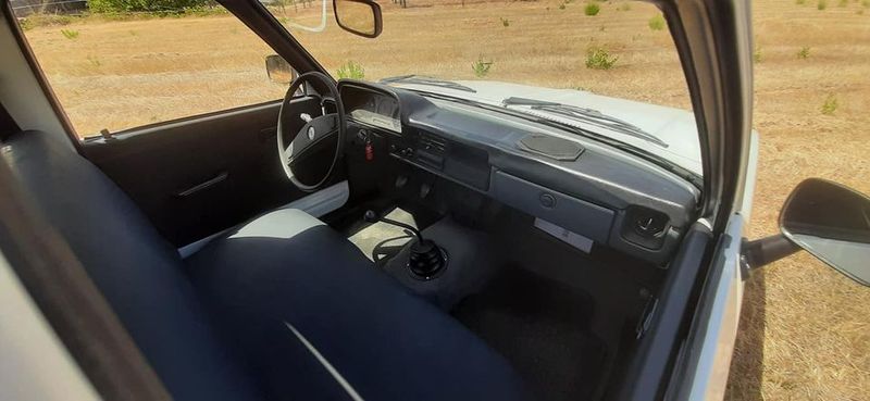 Toyota Hilux • 1981 • 189,000 km 4