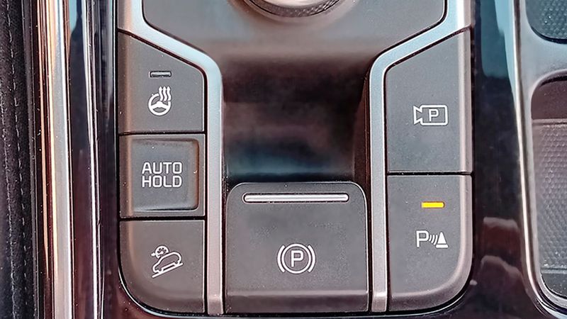 Kia Sorento • 2020 • 72,000 km 8