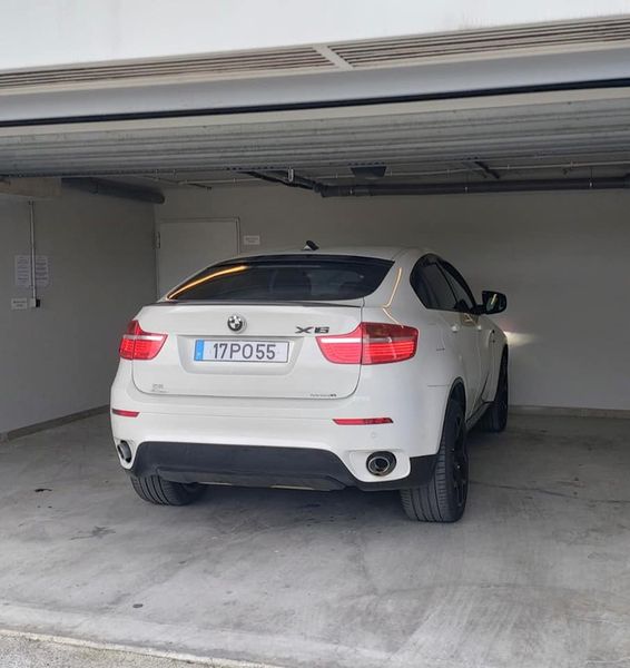 BMW X6 • 2018 • 87,000 km 3