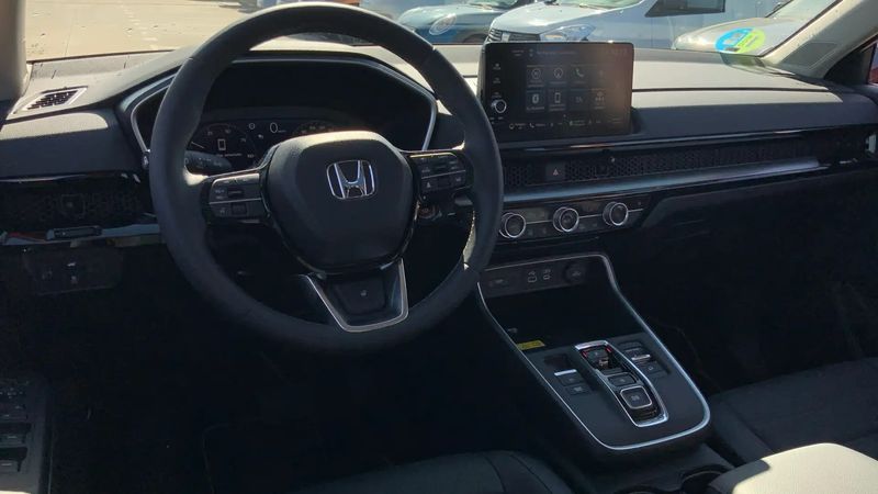 Honda CR-V • 2024 • 10,000 km 7