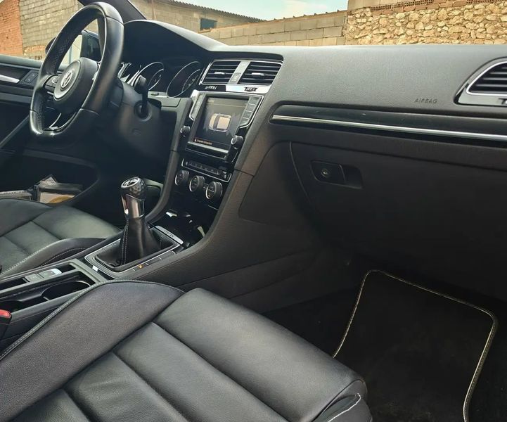 Volkswagen Golf GTI • 2014 • 128,000 km 8