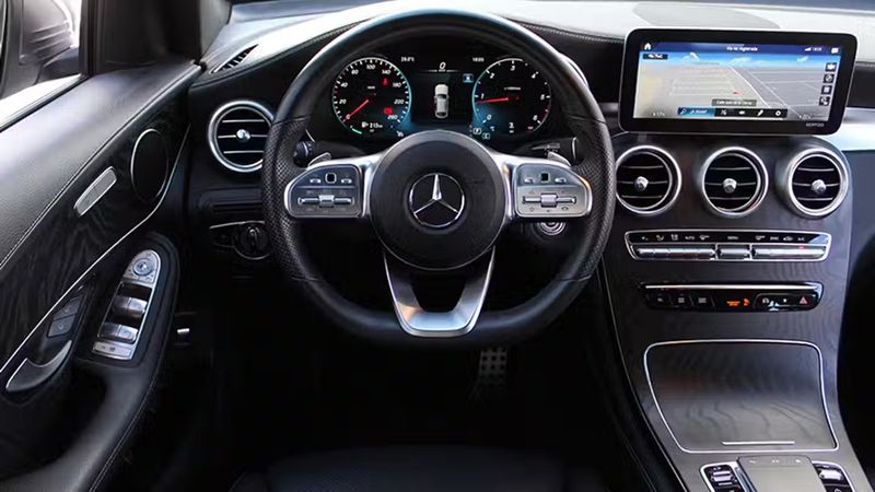 Mercedes-Benz GLC • 2020 • 34,500 km 6