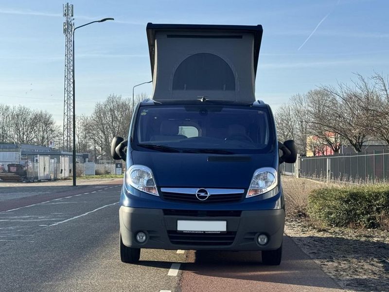 Opel Vivaro • 2013 • 183,000 km 2