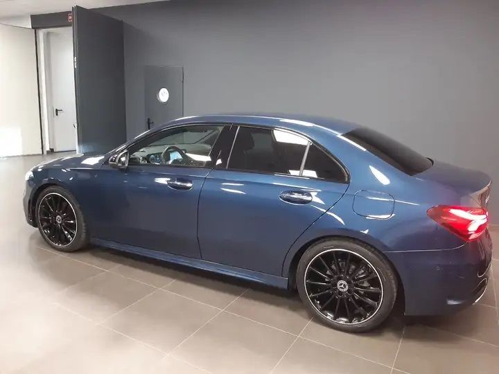 Mercedes-Benz A-Class • 2020 • 53,000 km 2
